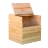Composteur en bois à demi-ouvert idéal pour transferer facilement